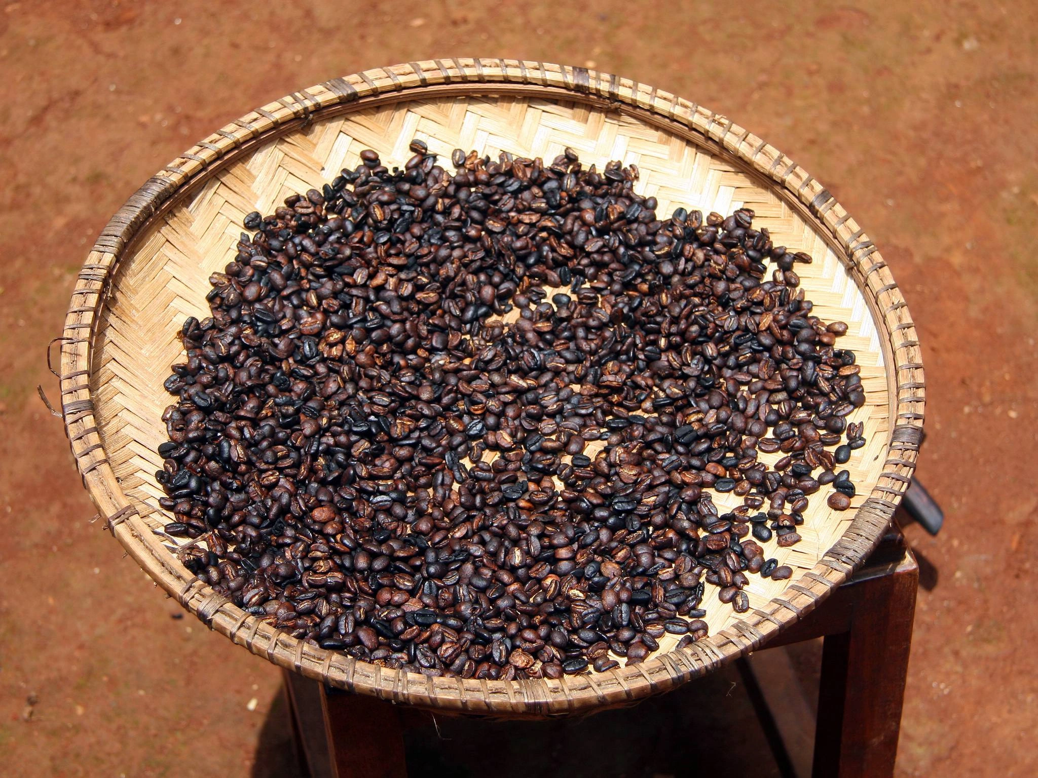 materuni waterfalls roated coffee beans